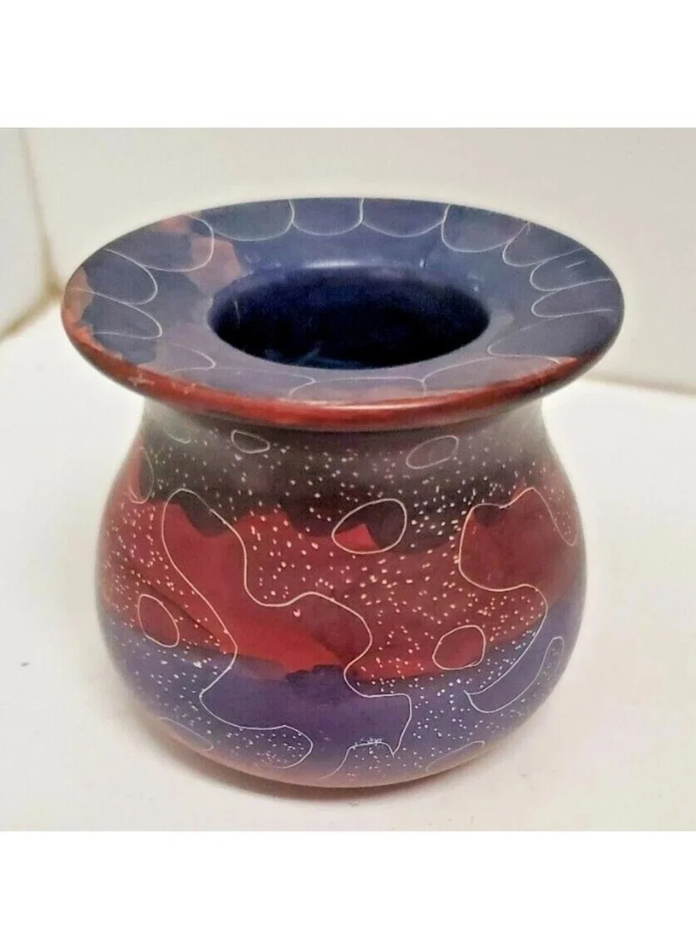 African Kisil Siapstone Mini Vase Hand Carved & Dyed by Kenyan Artisans 2.5